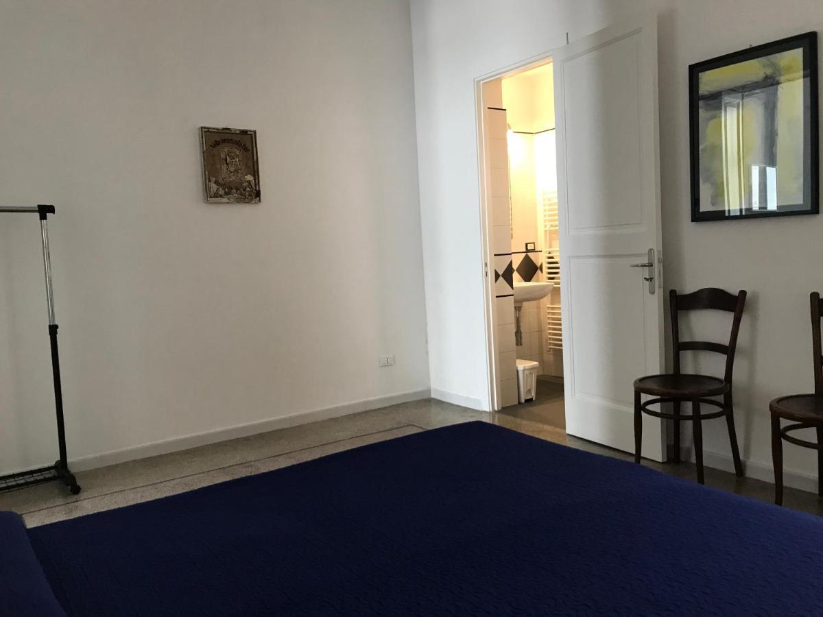 B&B Candido Lecce Bagian luar foto